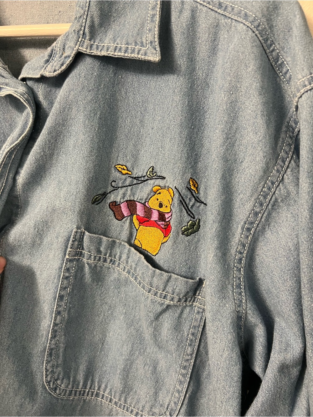 Vintage Disney Embroidered Winnie the Pooh Fall Denim Shirt